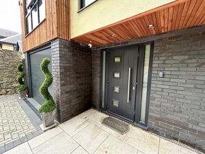 Photo 29- click for photo gallery